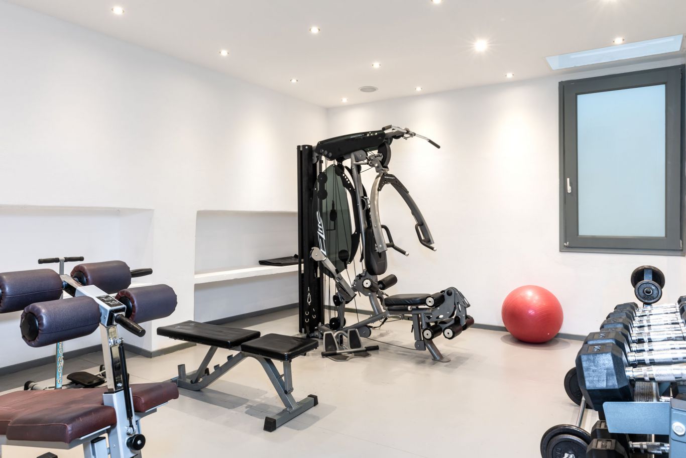 Santorini Kastelli Resort